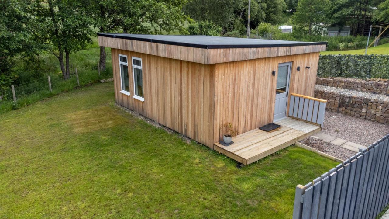 רויברידג' Allt Mor Rentals - Chalet With Hot Tub, And Studio Apartment No Hot Tub מראה חיצוני תמונה